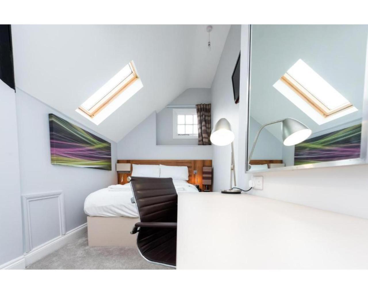 Uno Hotel Heathrow Windsor Slough Ruang foto